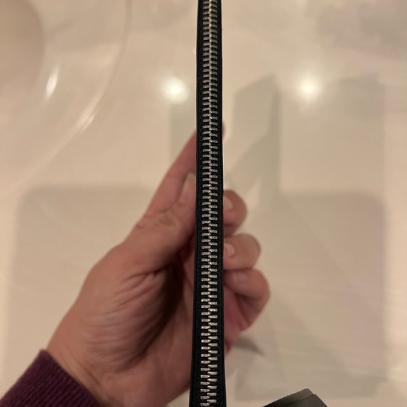 NEW UNUSED LOUIS VUITTON LV BLACK EPI LEATHER FELICIE ZIP INSERT SILVER HARDWARE - Picture 13 of 13
